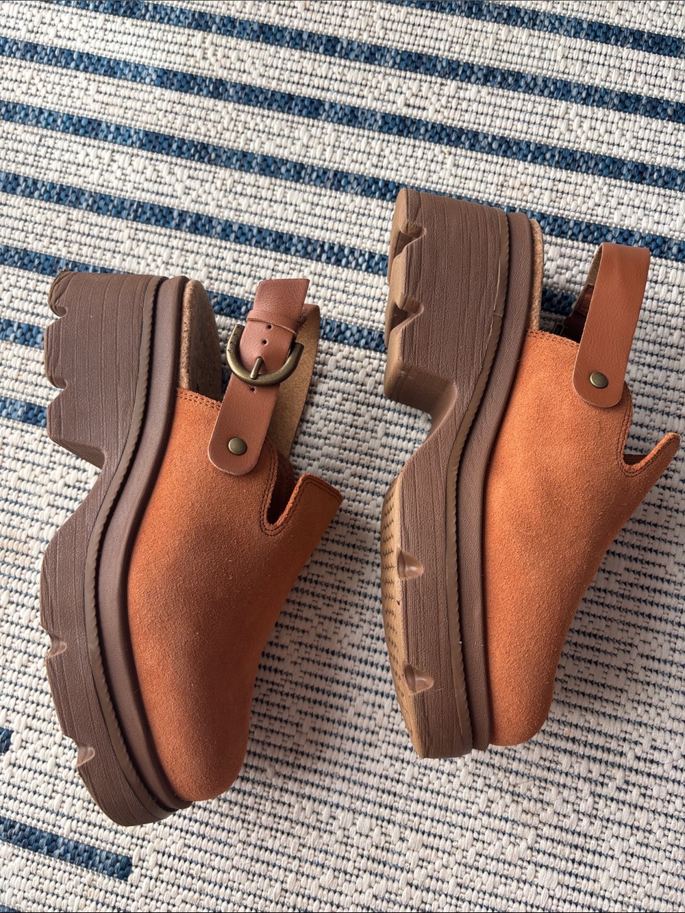 Reef Vista Luxe Solene Suede Clogs in Brown size 9 - Picture 7 of 8